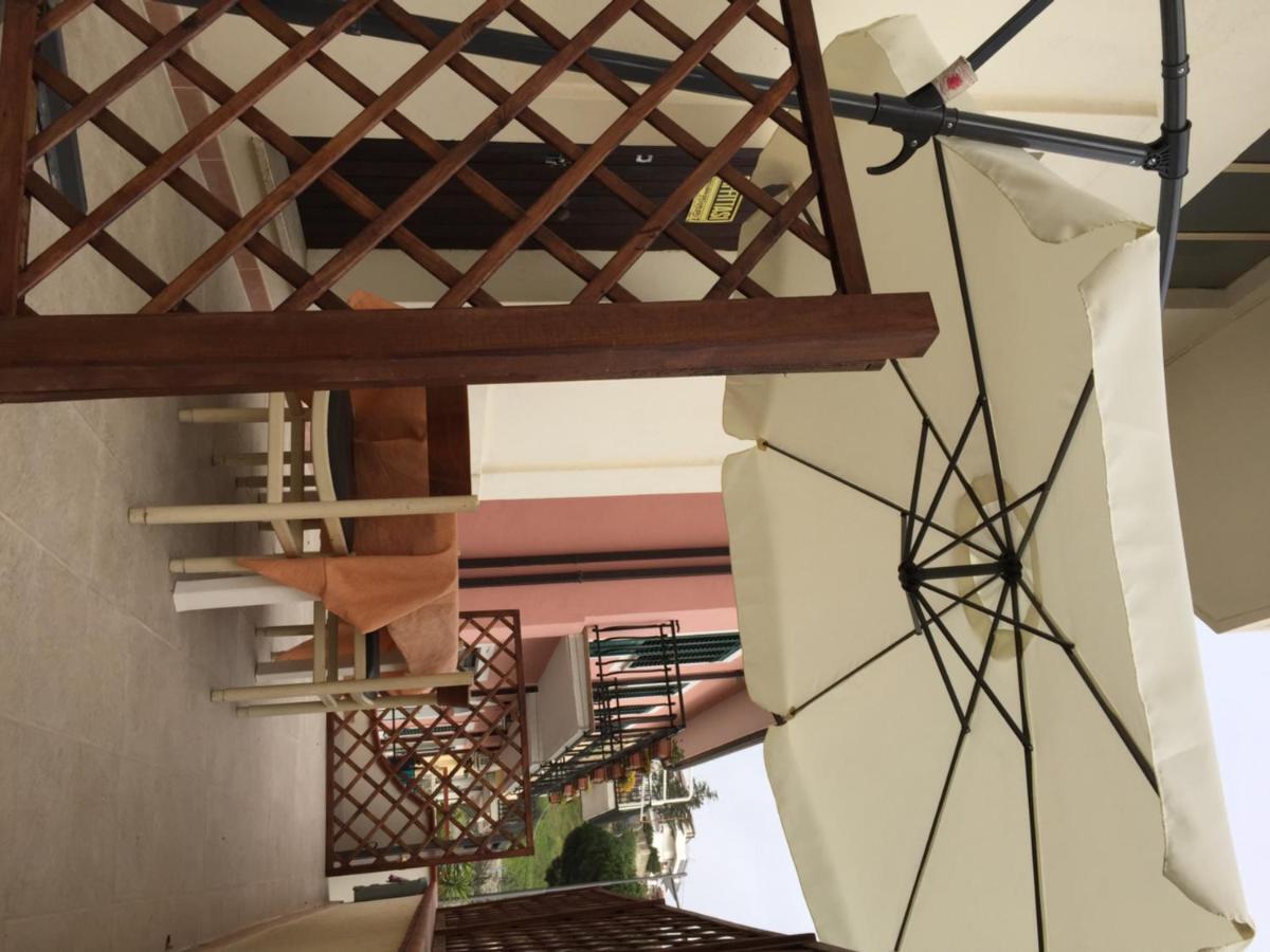 MarJo Villa Montegiordano Bagian luar foto